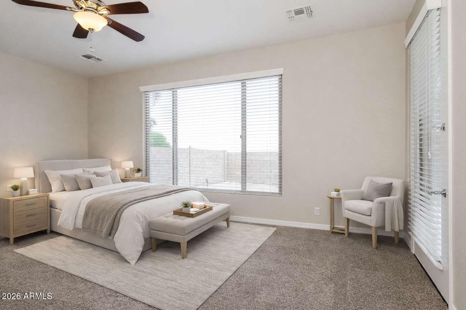 718 W TWIN PEAKS Parkway