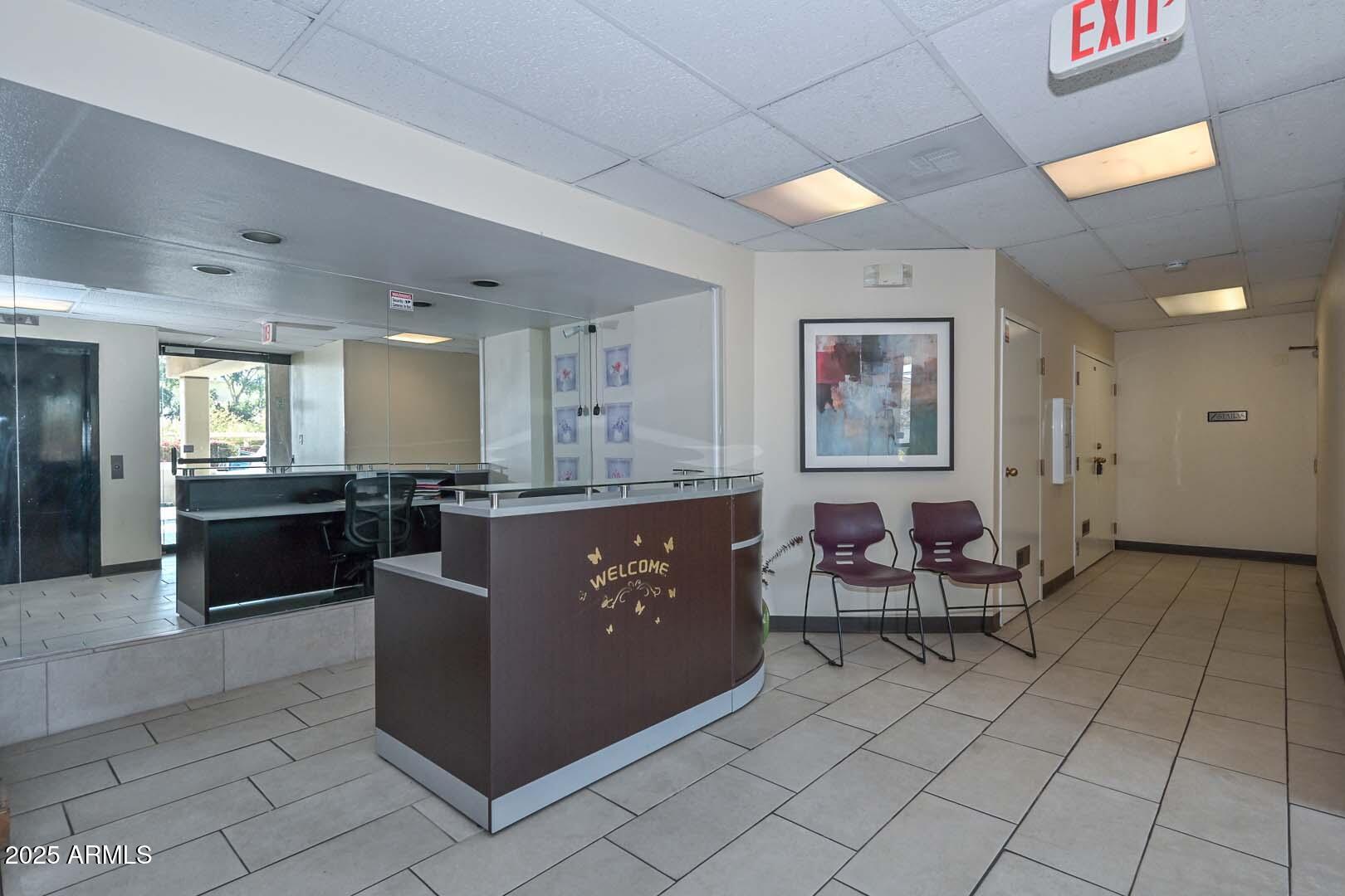 77 E COLUMBUS Avenue