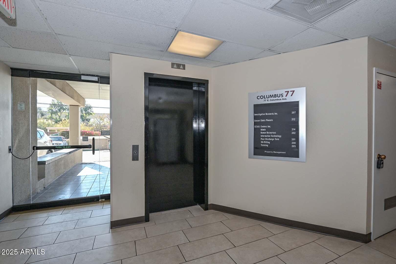 77 E COLUMBUS Avenue