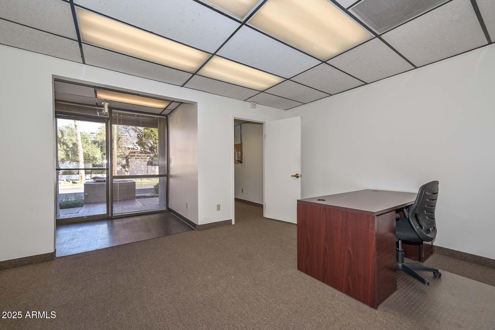 77 E COLUMBUS Avenue