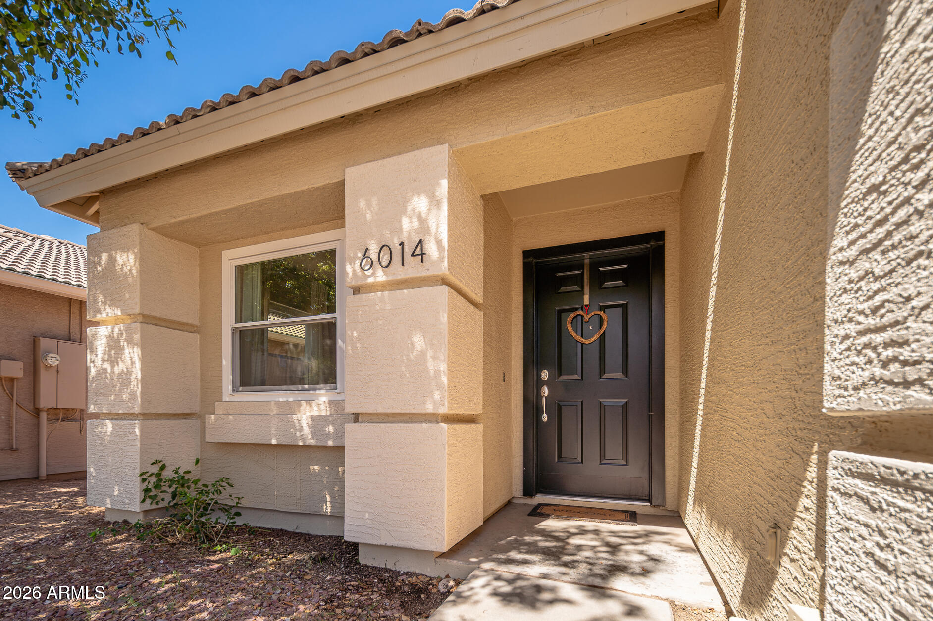 6014 W PUEBLO Avenue