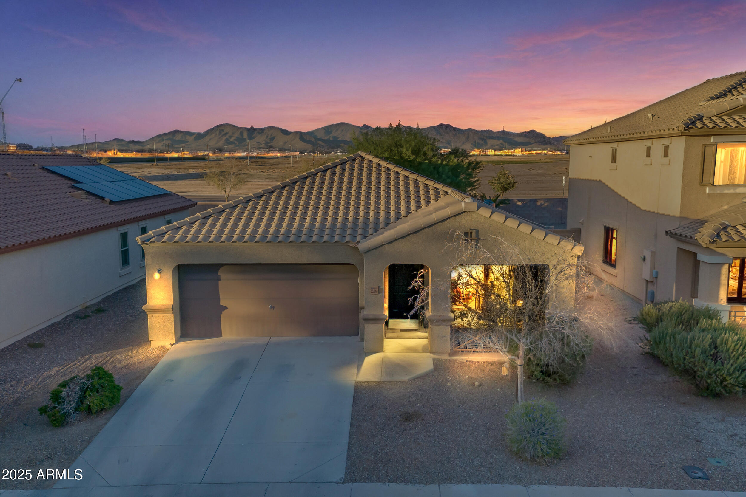 23840 W CORONA Avenue