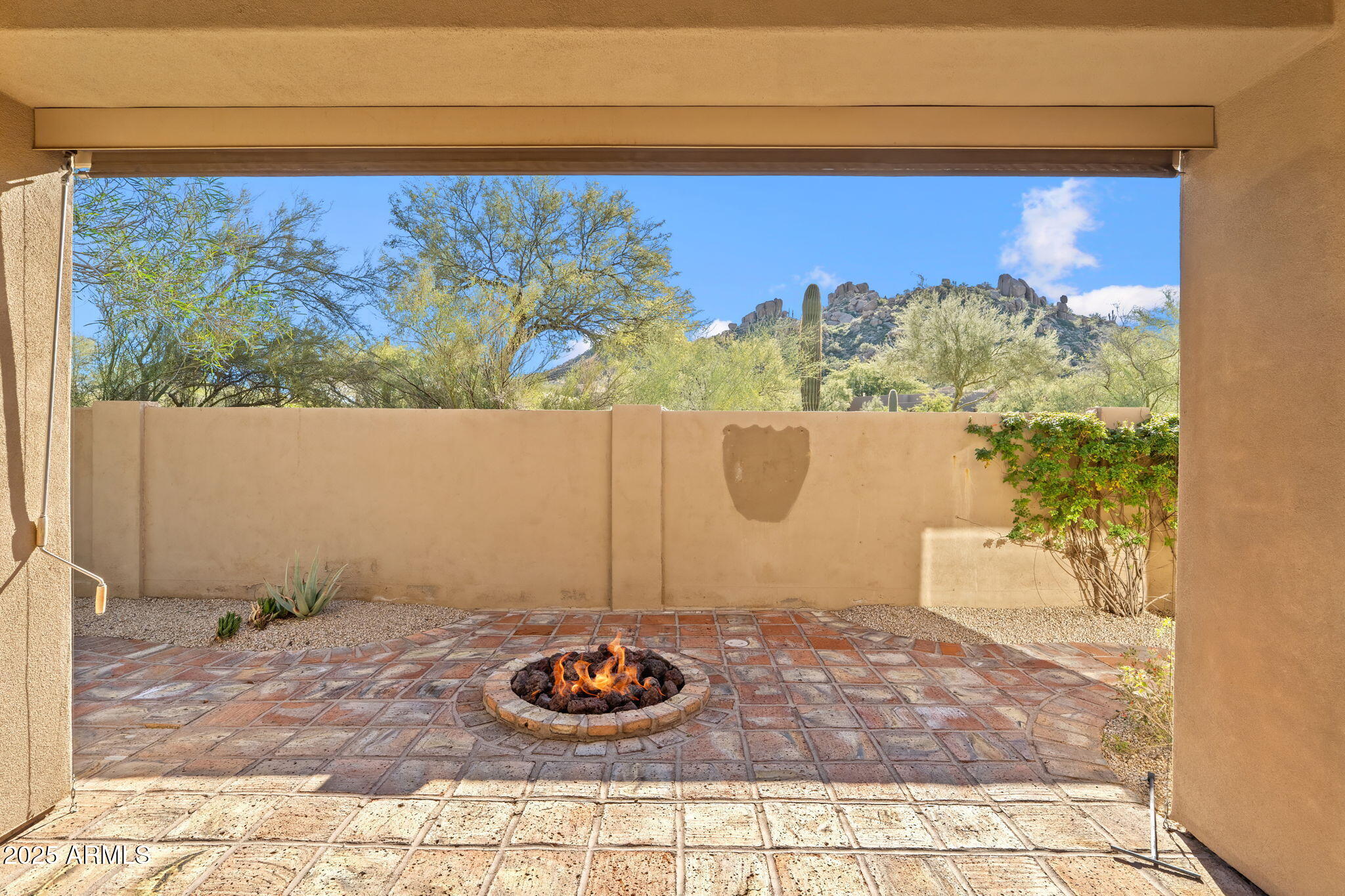 7486 E SOARING EAGLE Way