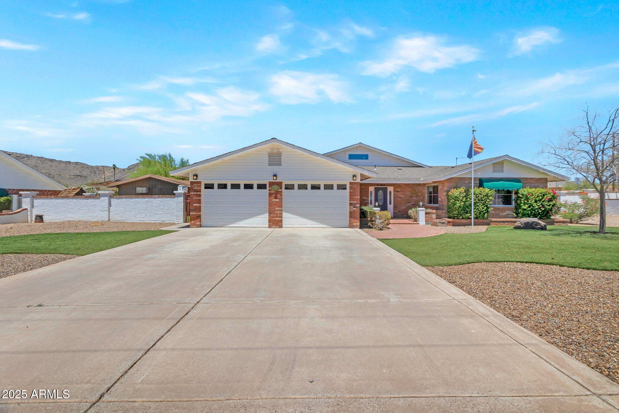 4304 W CALLE POCO --