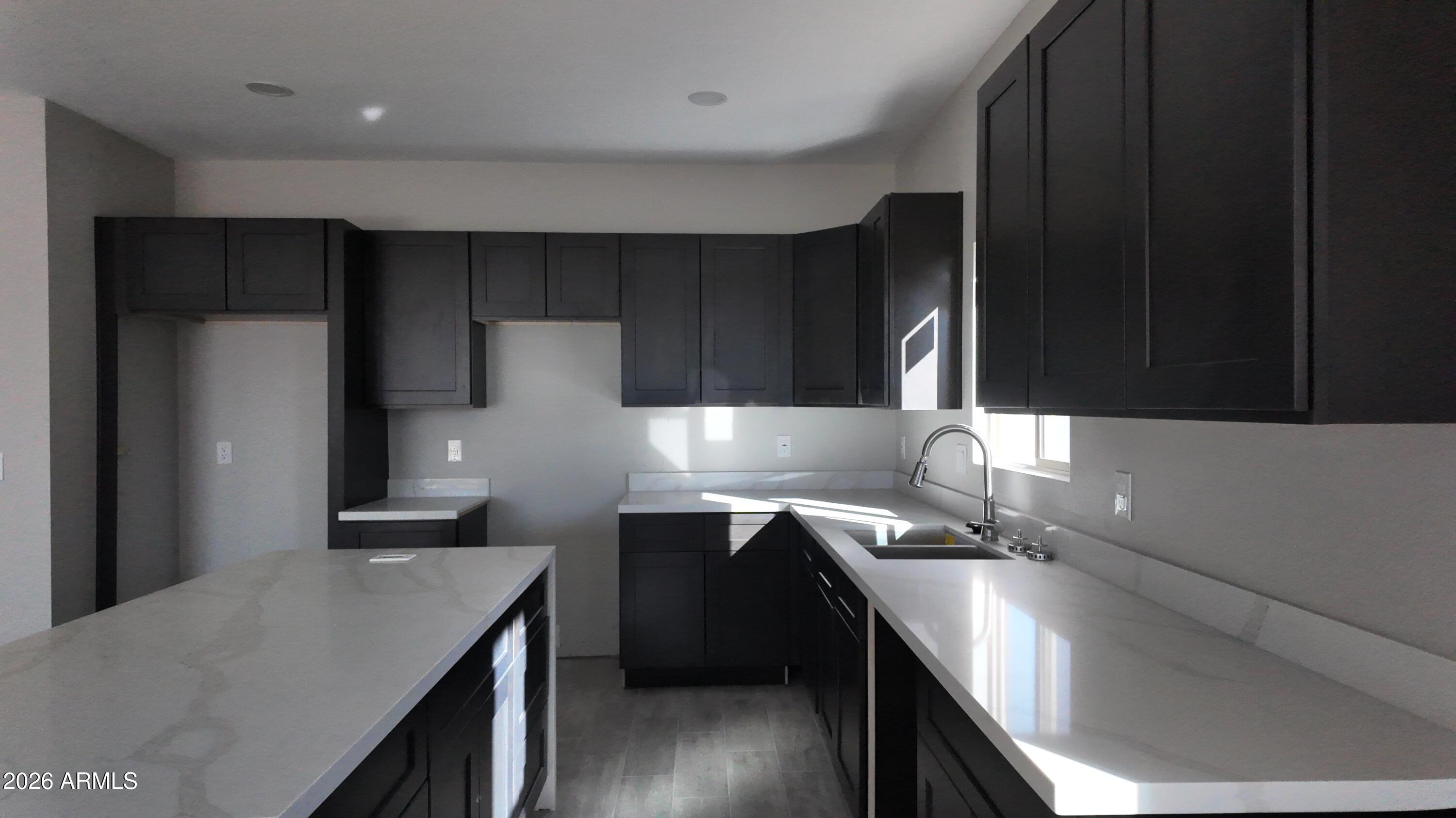 9407 W WASHINGTON Street