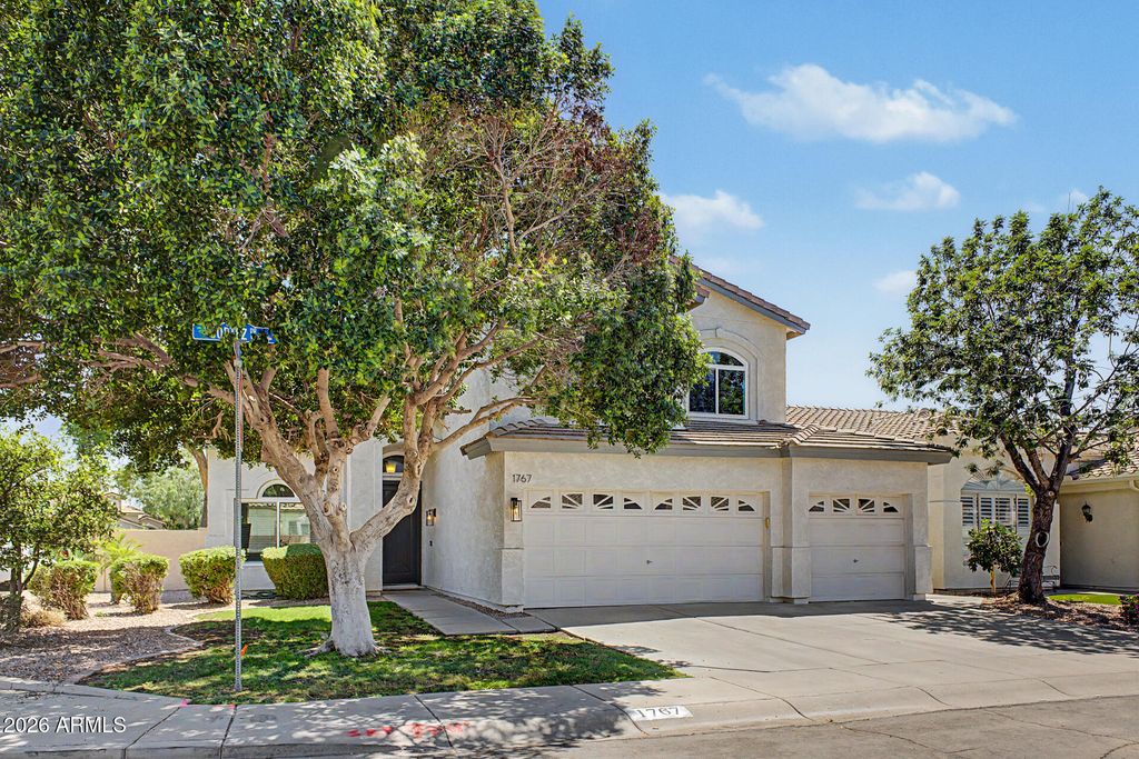 Photo of 1767 E Cortez Drive, Gilbert, AZ 85234 (MLS # 7017773)