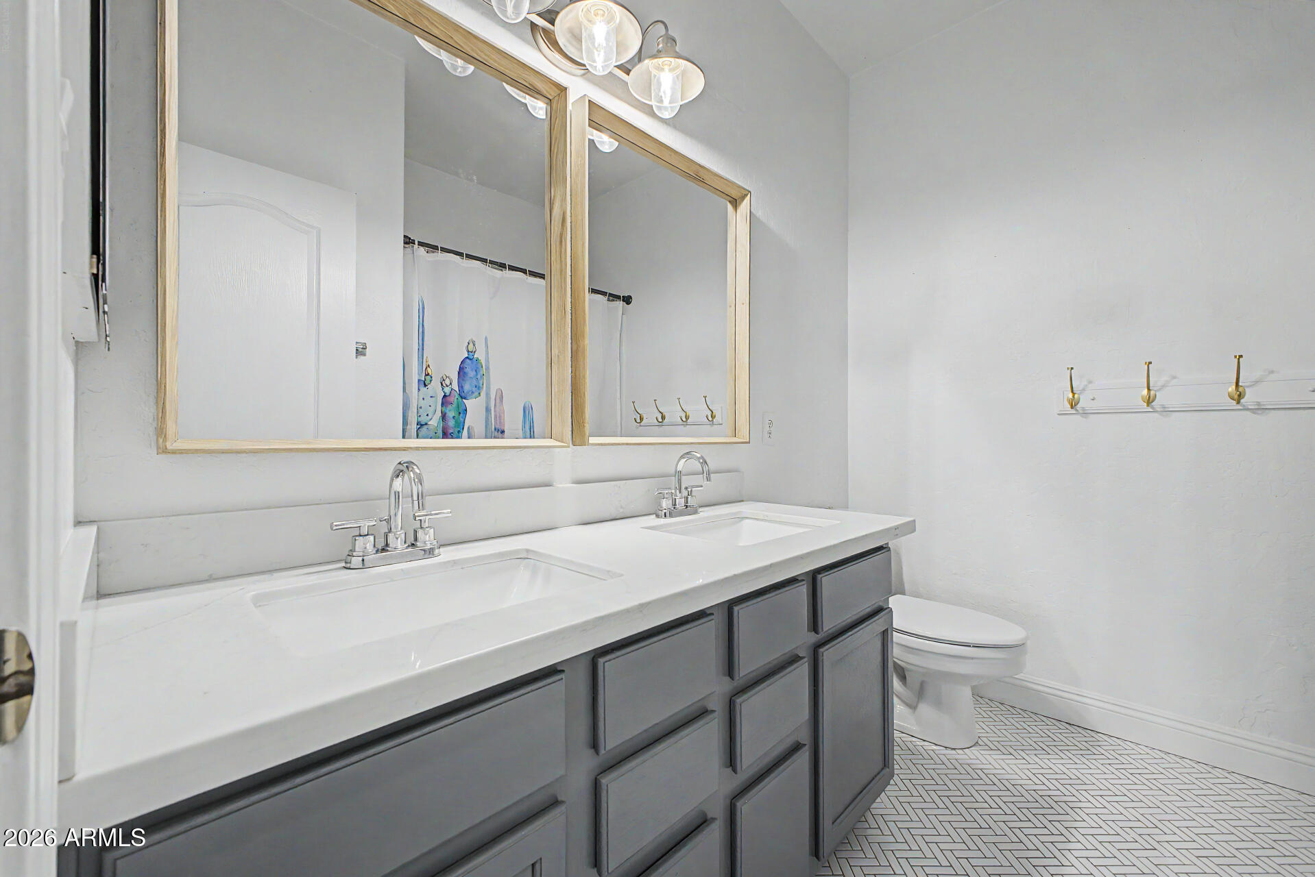 PATTERSON POINT AT VAL VISTA LAKES - Residential