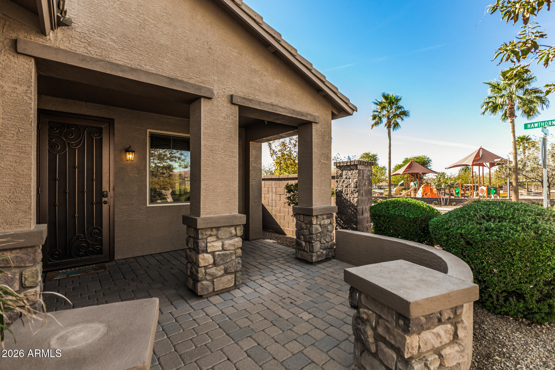 1239 W FEVER TREE Avenue