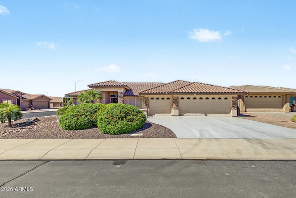 2840 S ALDERWOOD CIR, MESA, AZ 85212 - Image 0db79427fd86cb6bfe15dea16e5d4df6/4013338901