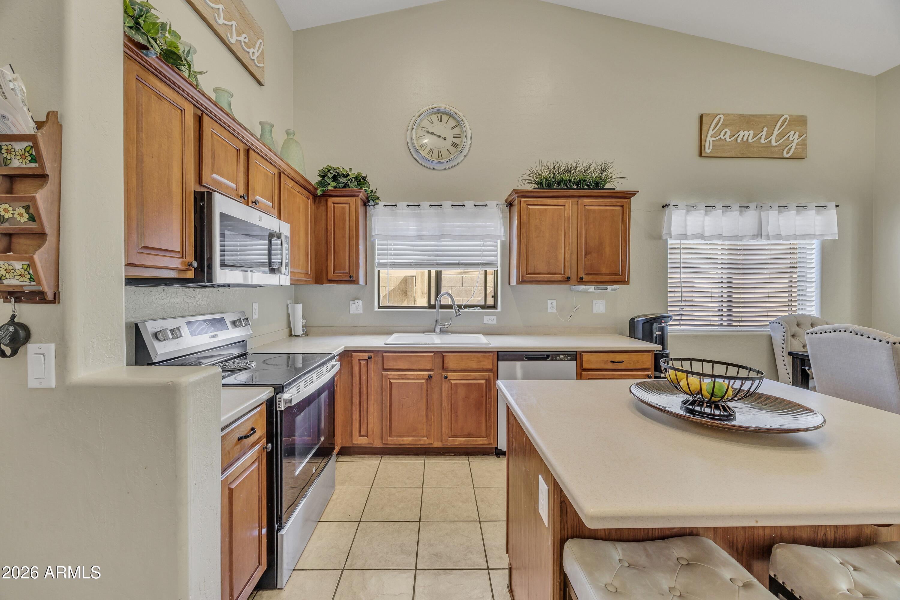 12617 W Catalina Drive