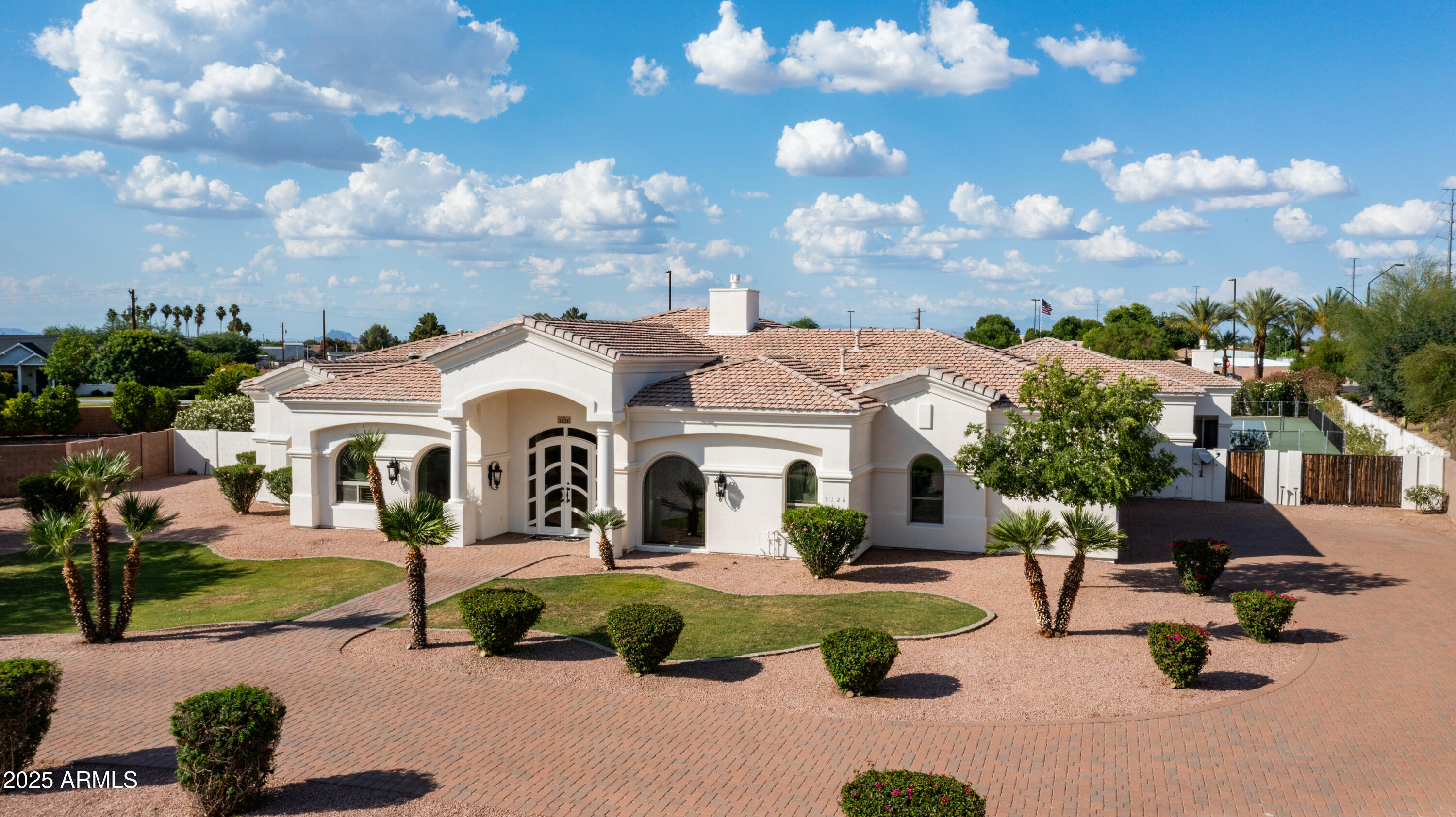 3126 E FRUITVALE Court
