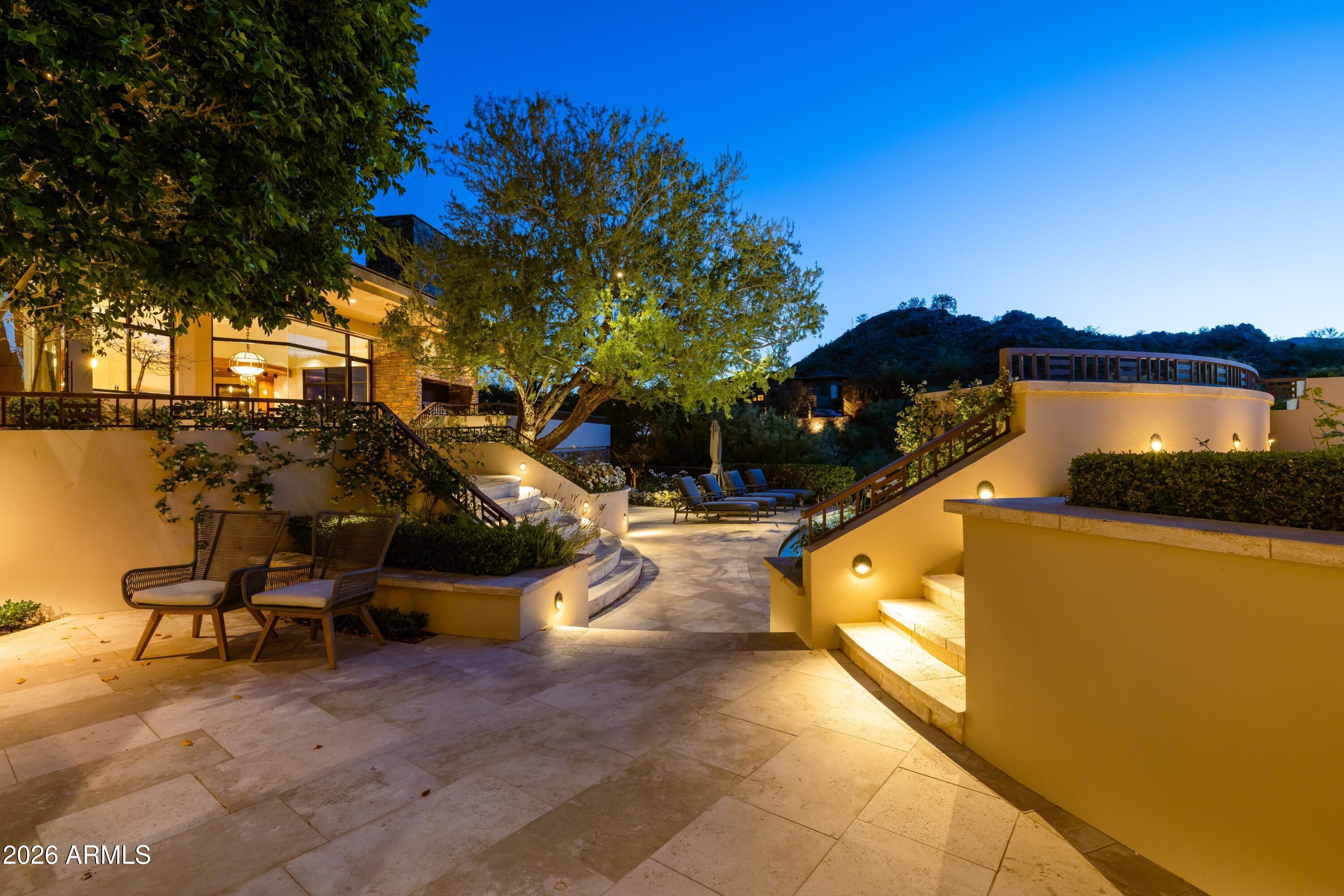 7451 N LAS BRISAS Lane