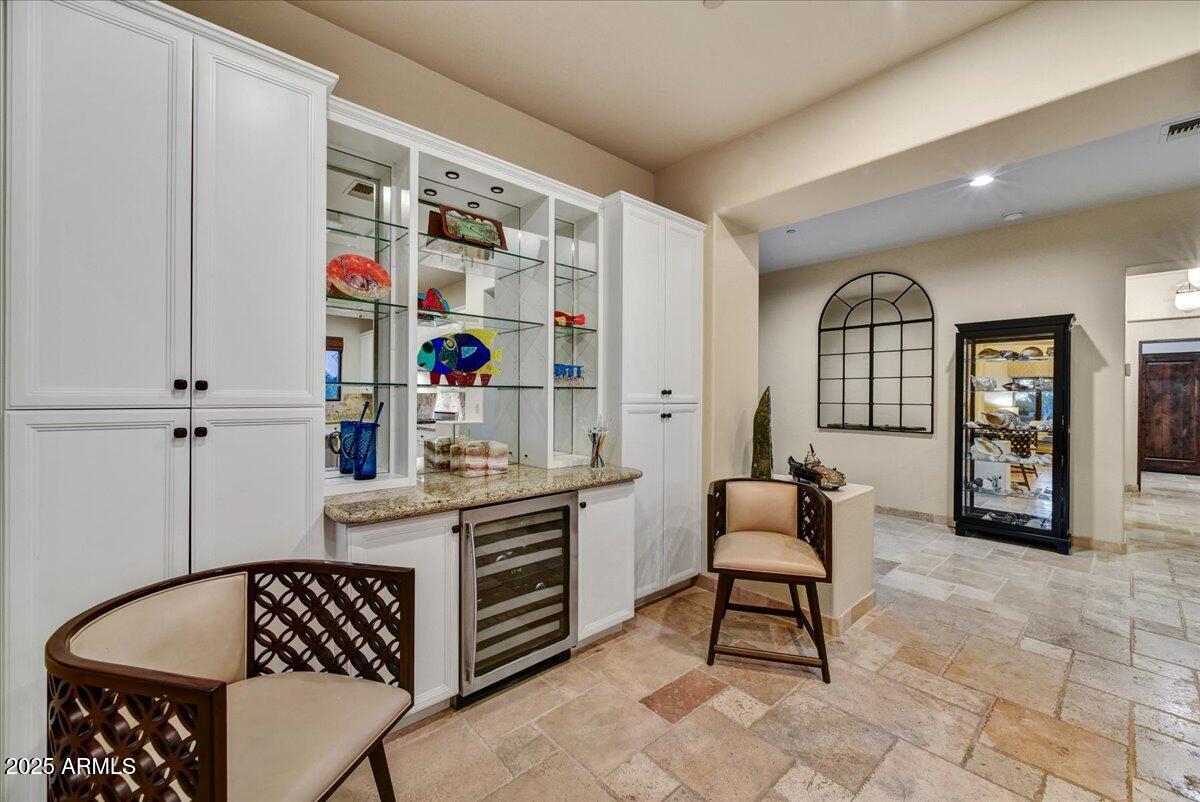 2744 S FIRST WATER Lane
