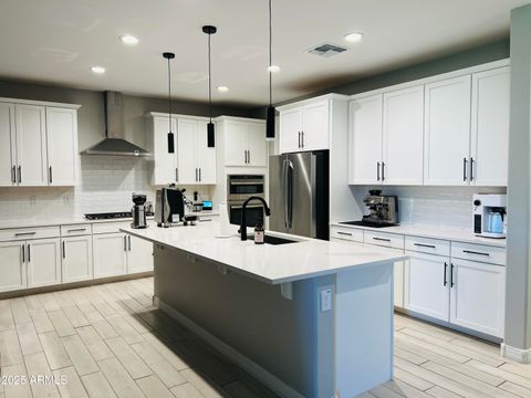 MLS: 6838775