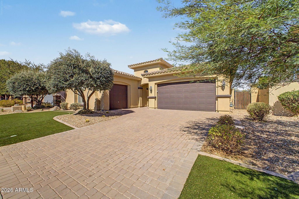 Photo of 2305 N 156th Drive, Goodyear, AZ 85395 (MLS # 7062142)