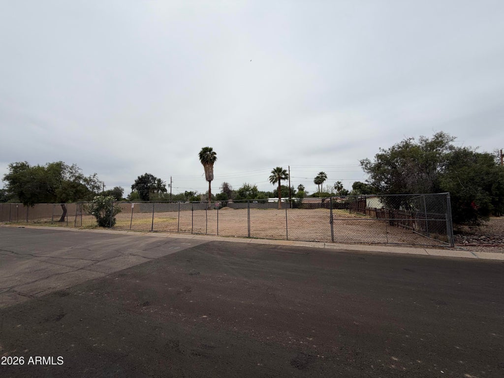 Photo of 7126 N 26th Avenue #2, Phoenix, AZ 85051 (MLS # 7083813)