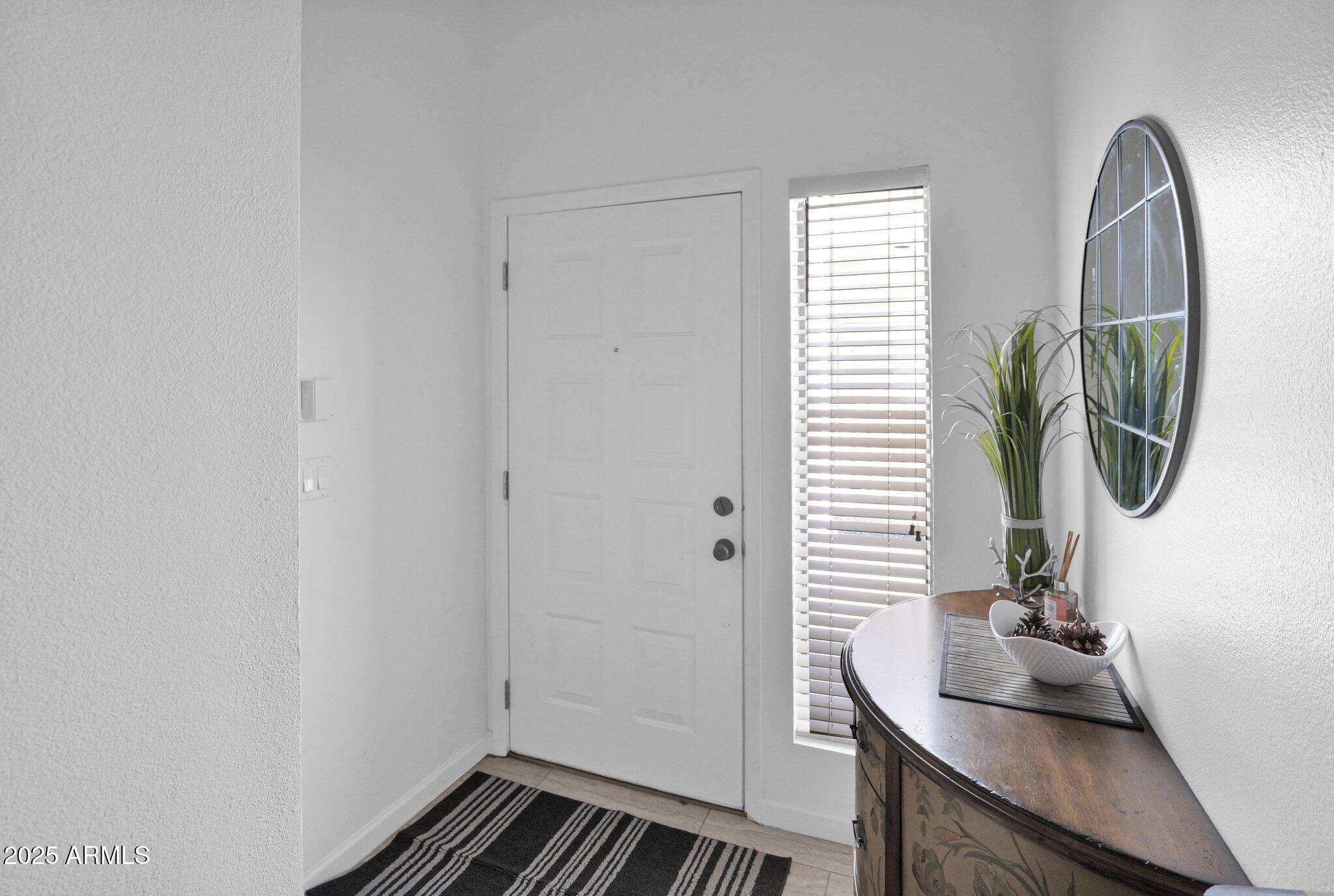 8270 N HAYDEN Road 2013