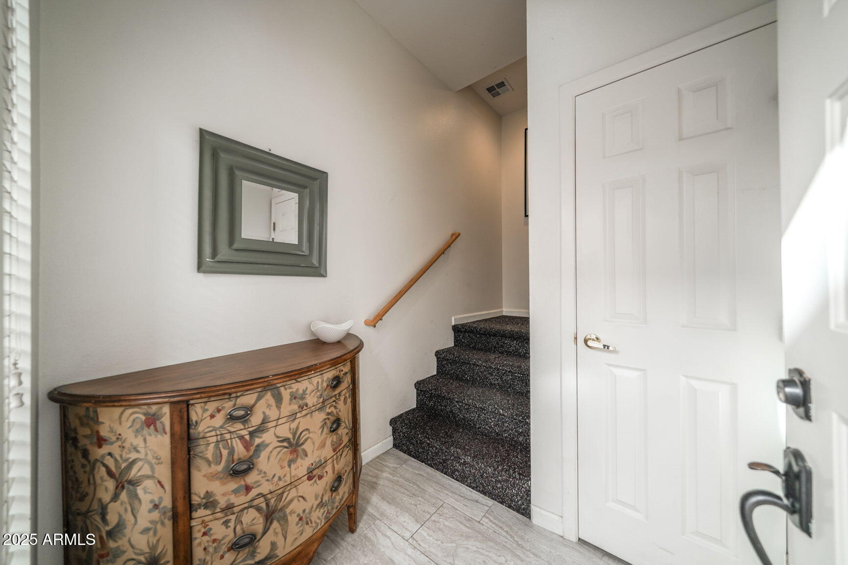 8270 N HAYDEN Road 2013