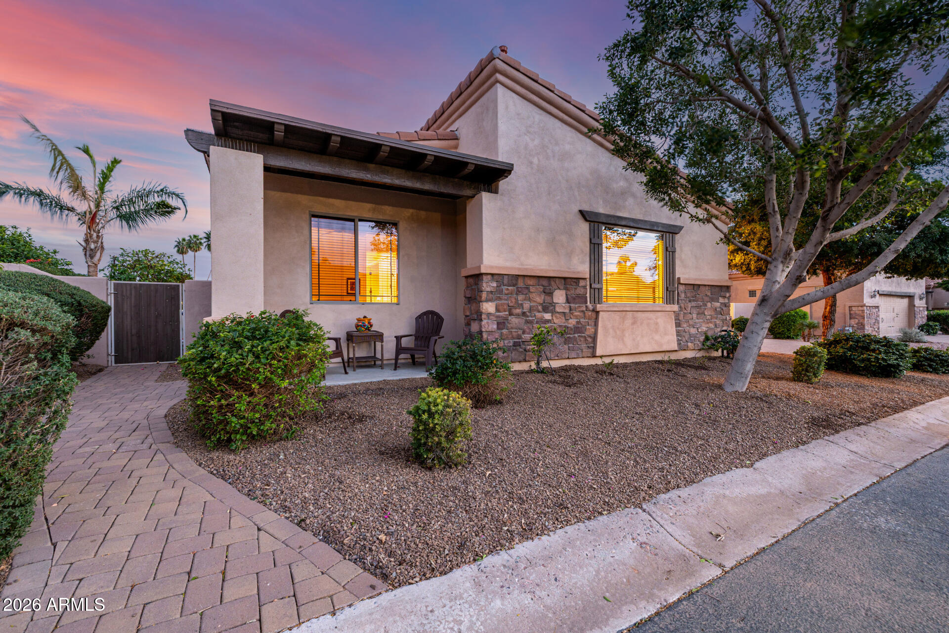 6202 E MCKELLIPS Road 272