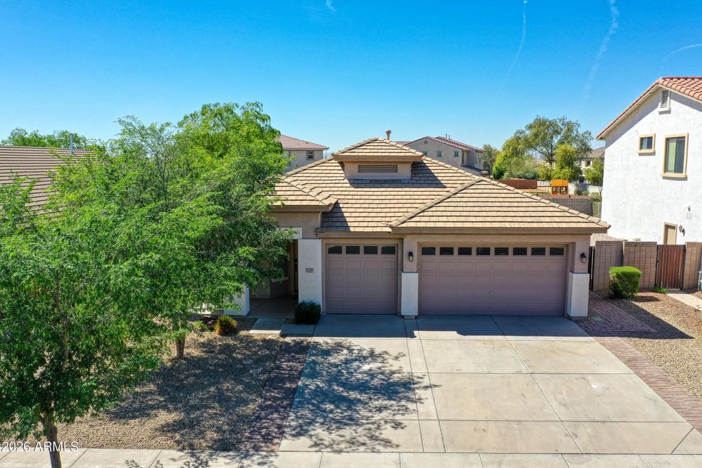 Photo of 7218 N 84th Drive, Glendale, AZ 85305 (MLS # 7002082)