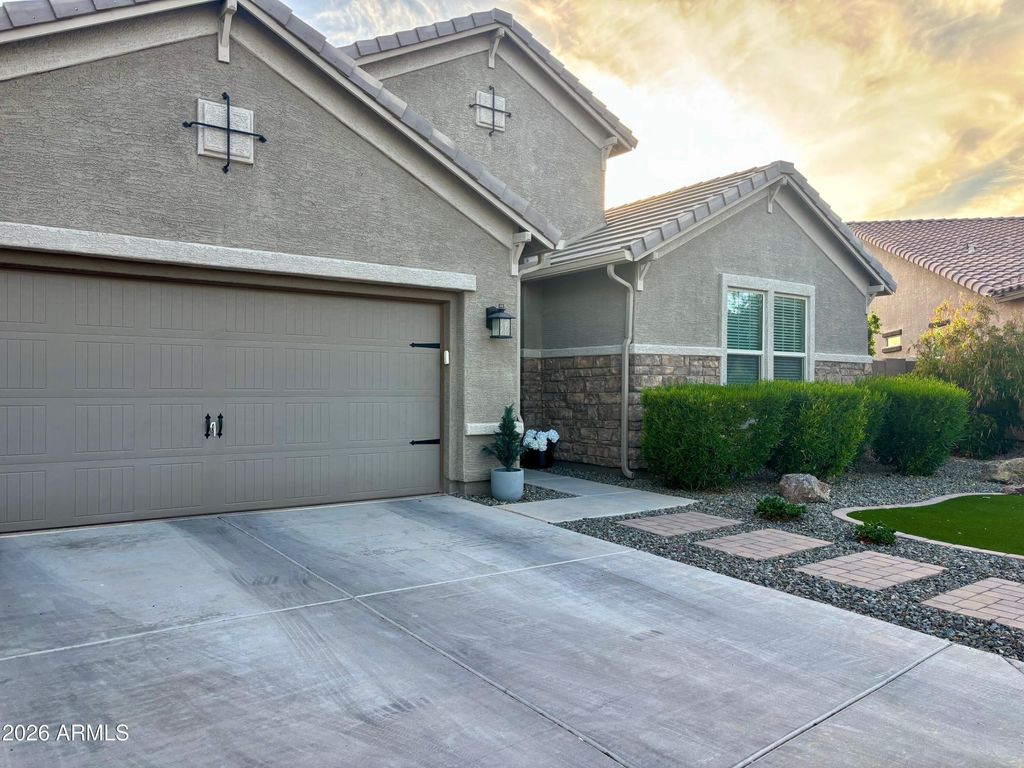 Photo of 18861 W San Juan Avenue, Litchfield Park, AZ 85340 (MLS # 7019360)