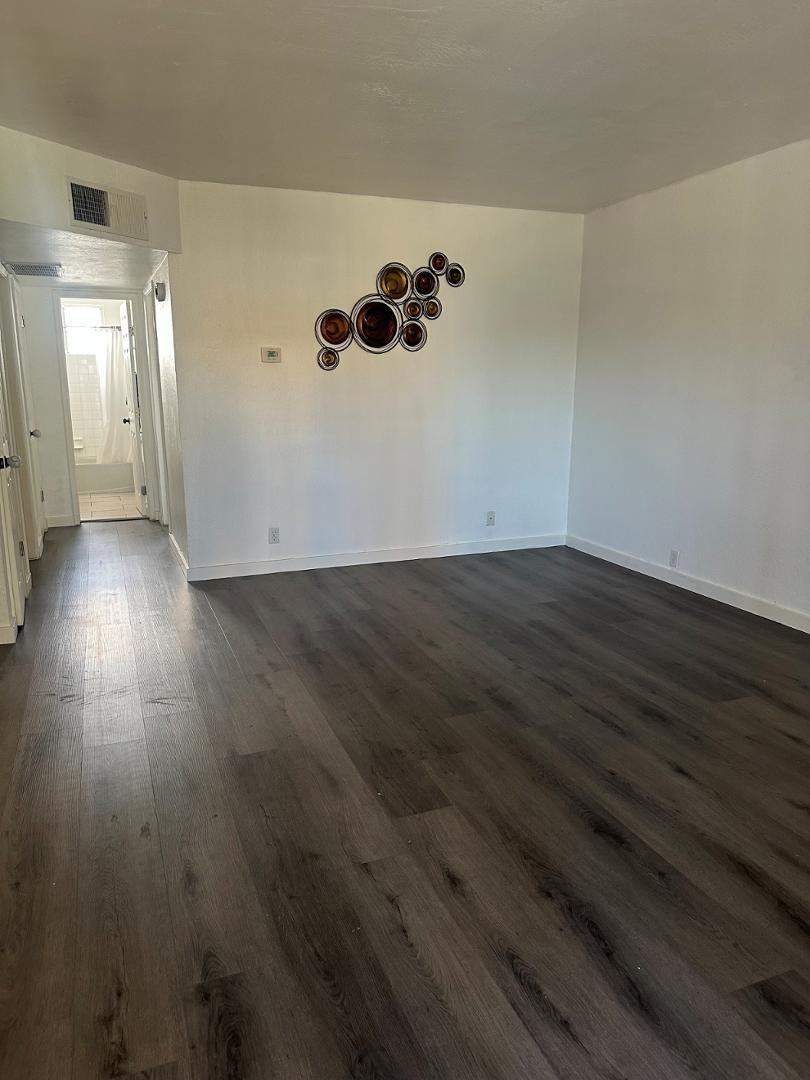 1111 E Turney Avenue Unit 18