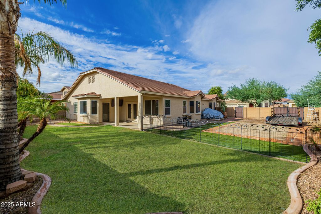 Photo of 18567 W Onyx Avenue, Waddell, AZ 85355 (MLS # 6945094)