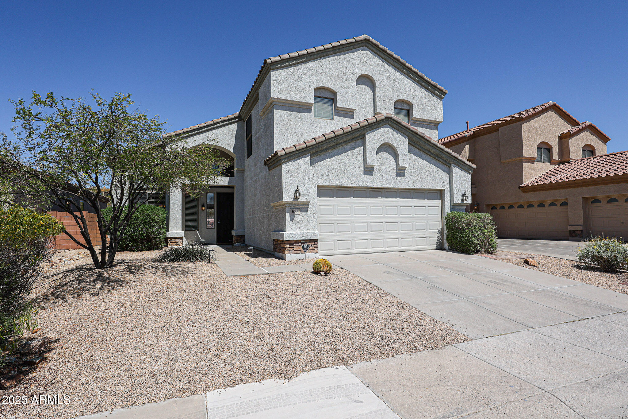 6506 W Molly Lane