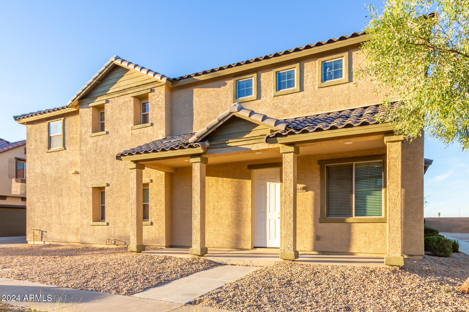 840 E AGUA FRIA Lane