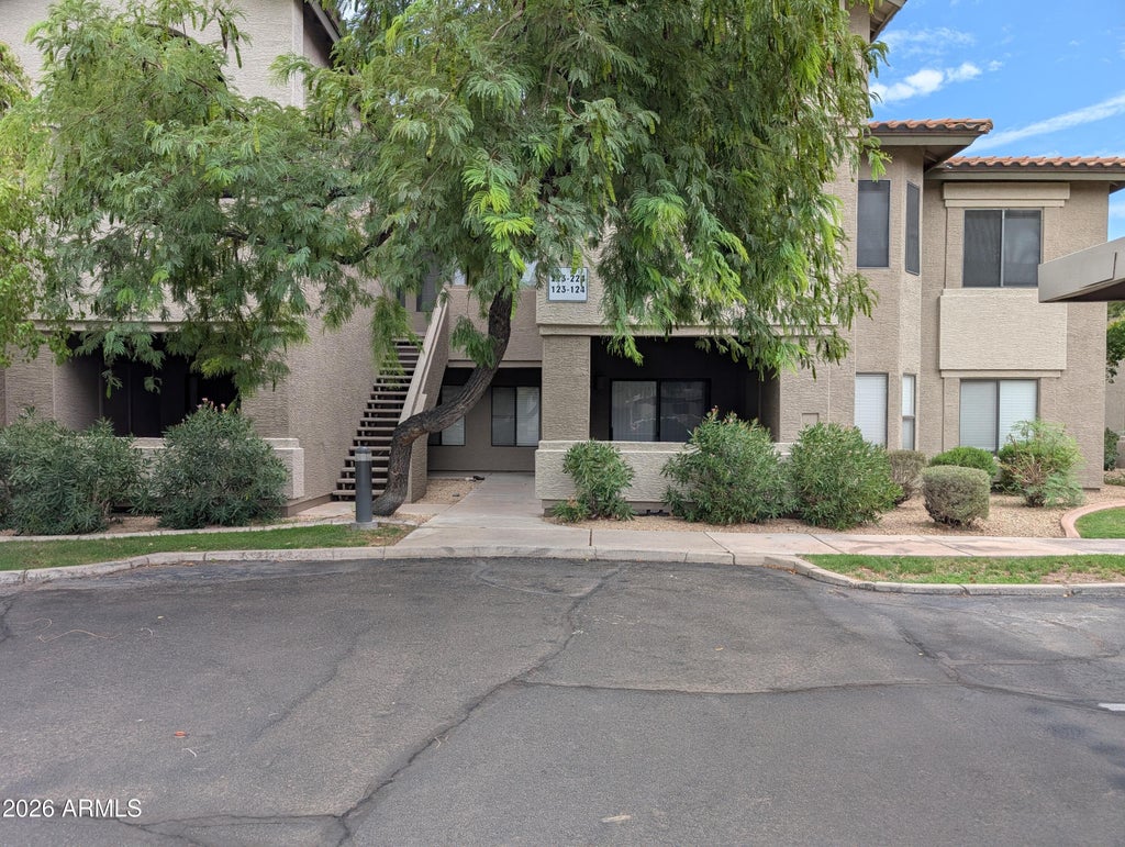 Photo of 9600 N 96th Street #124, Scottsdale, AZ 85258 (MLS # 7072640)