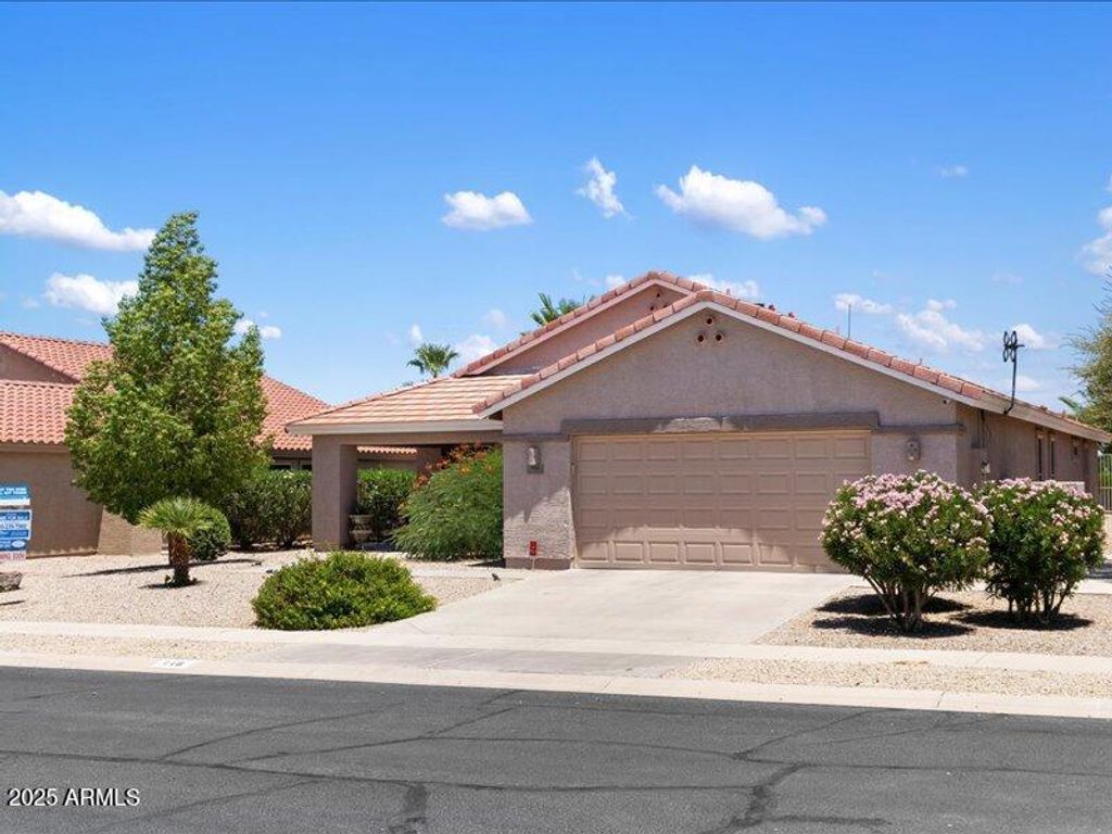 Photo of 118 S Los Cielos Lane, Casa Grande, AZ 85194 (MLS # 6897111)