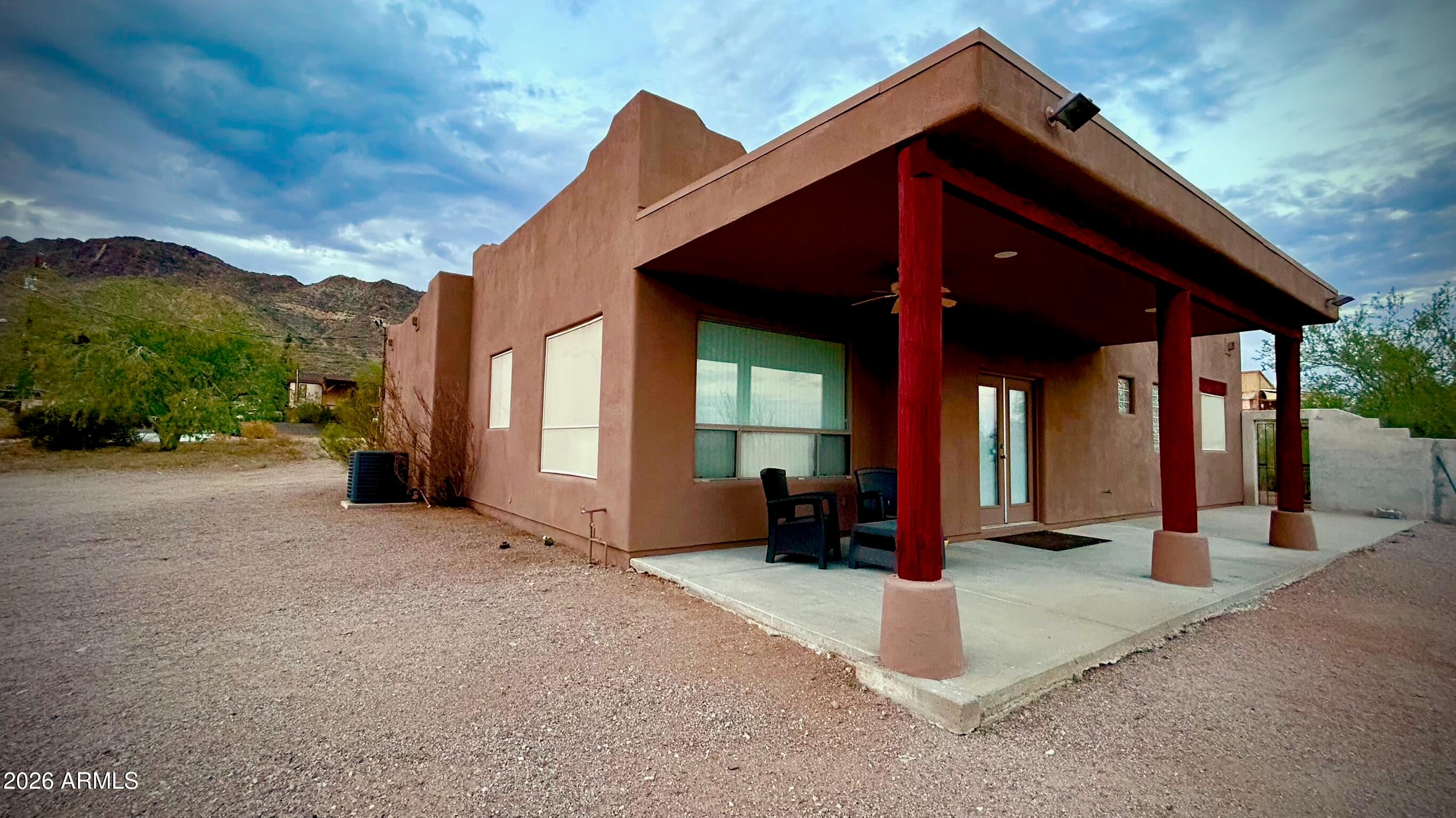 1437 W Saddle Butte Street