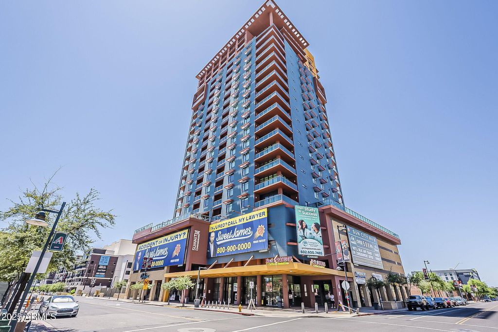 Photo of 310 S 4th Street #1601, Phoenix, AZ 85004 (MLS # 6869481)