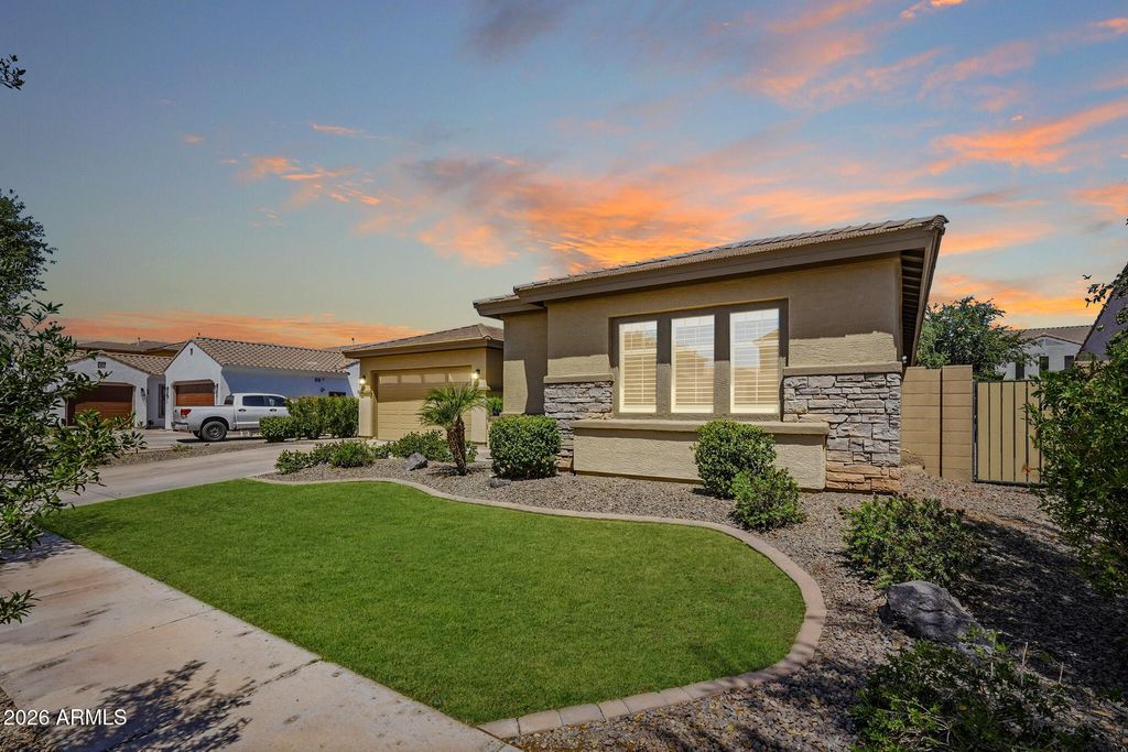 Photo of 3142 E Tonto Drive, Gilbert, AZ 85298 (MLS # 7016655)