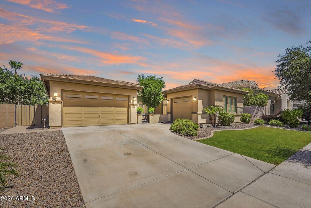 Photo of 3142 E Tonto Drive, Gilbert, AZ 85298 (MLS # 7016655)