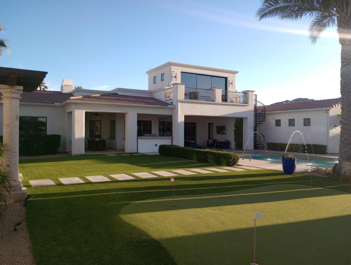 6823 E Valley Vista Lane