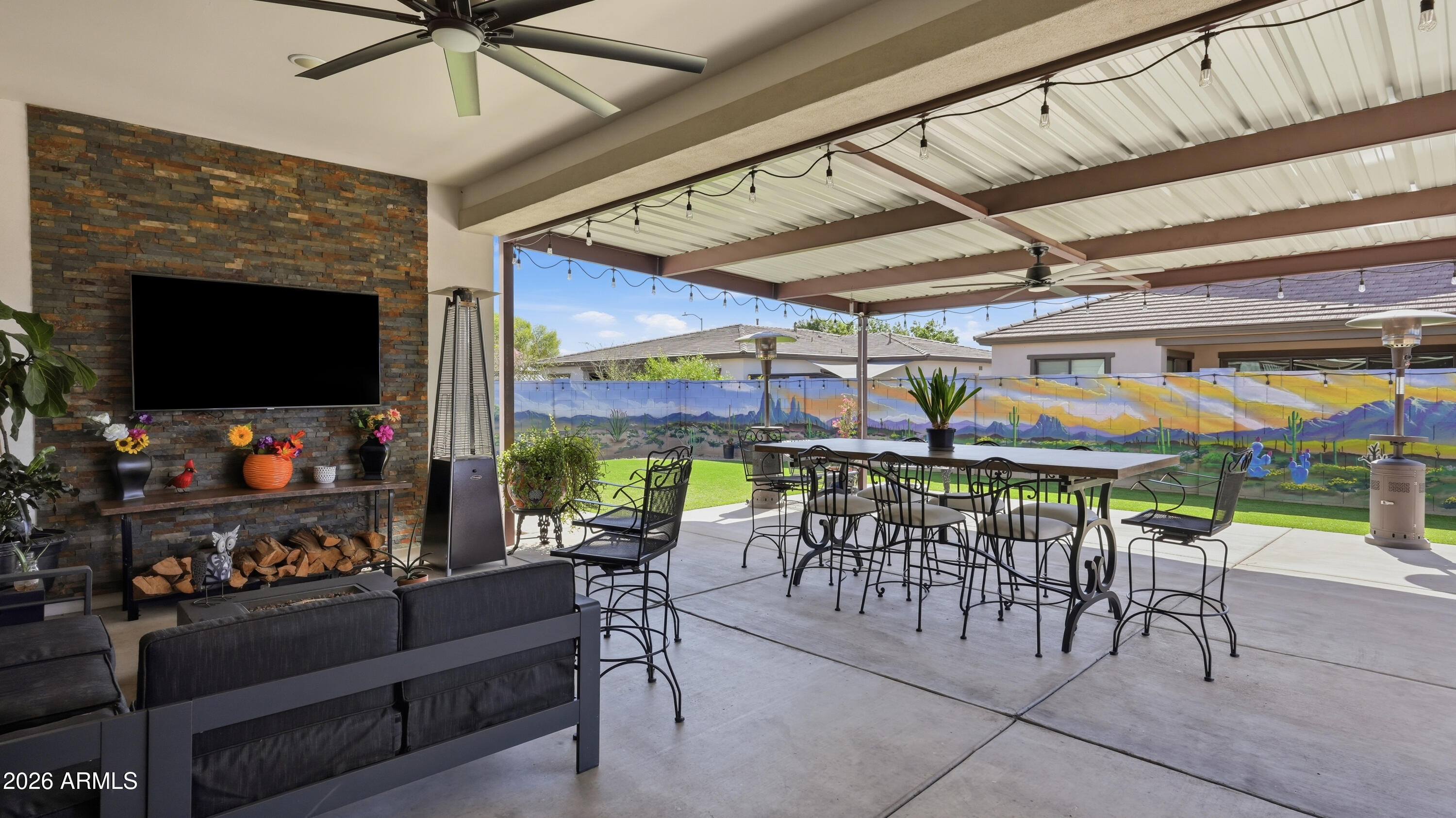 8009 W NORTHVIEW Avenue