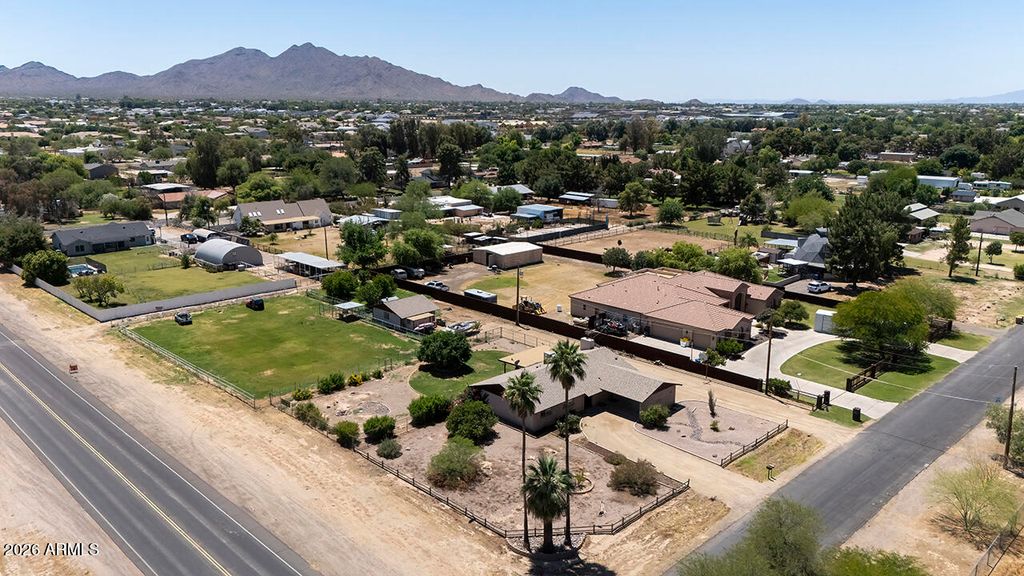 Photo of 19131 E Via De Palmas, Queen Creek, AZ 85142 (MLS # 7024709)