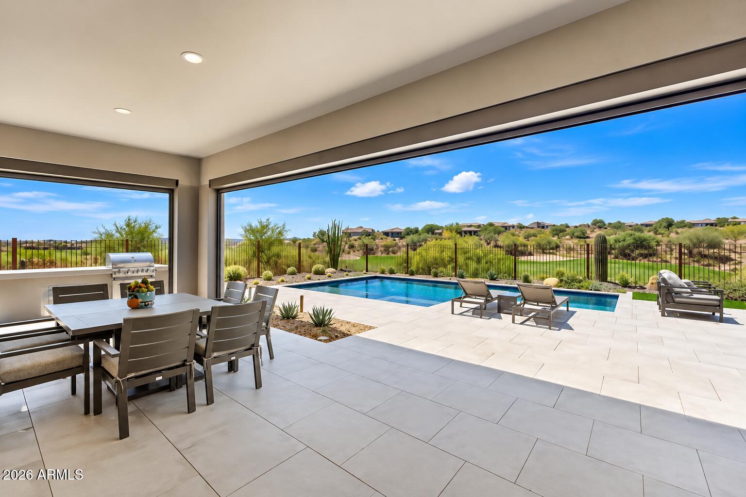 3850 Desert Oasis --
