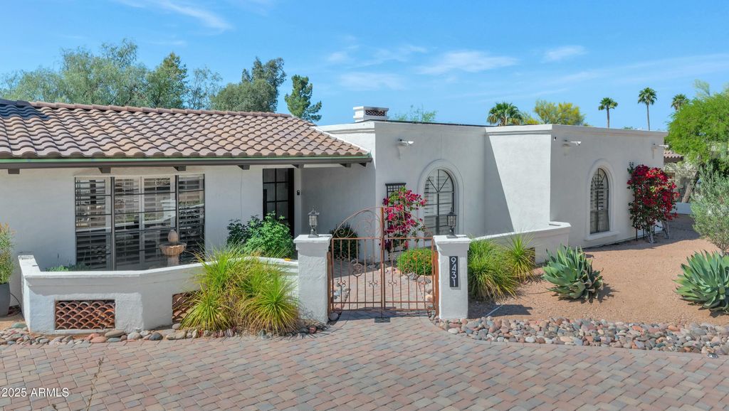 Photo of 9431 E Casitas Del Rio Drive, Scottsdale, AZ 85255 (MLS # 6853934)