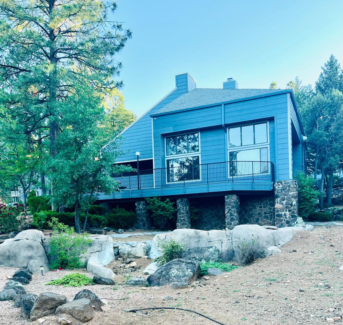 2600 S White Mountain Road