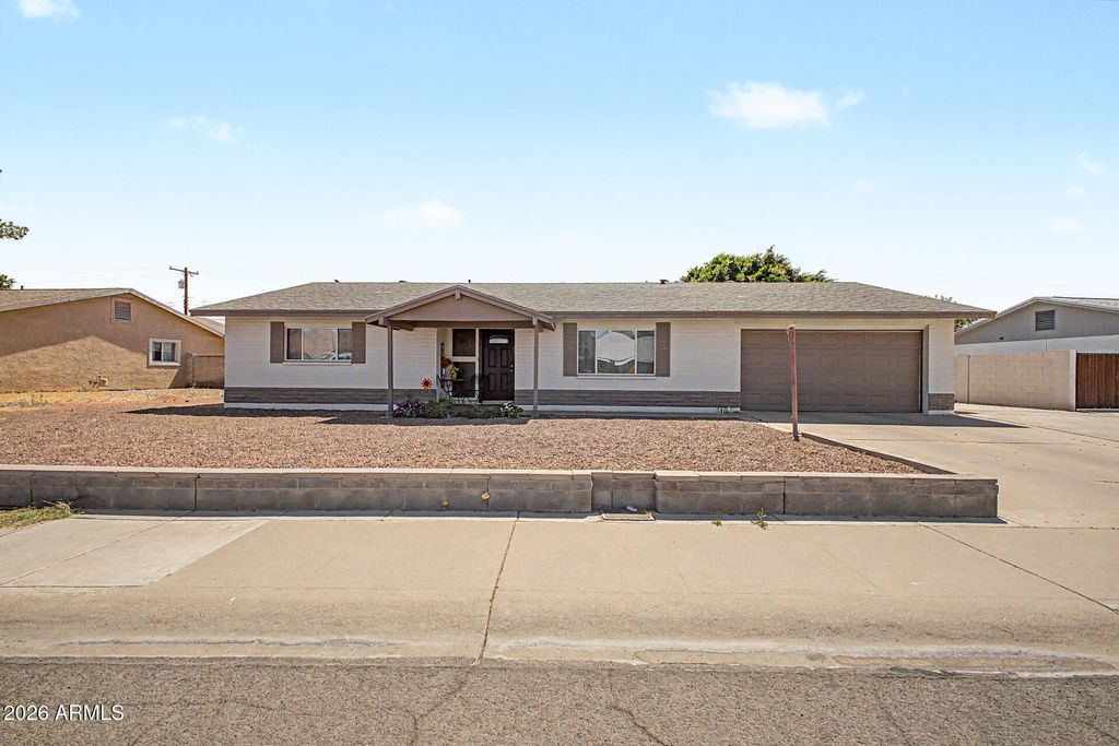 Photo of 6409 W Oregon Avenue, Glendale, AZ 85301 (MLS # 7021333)