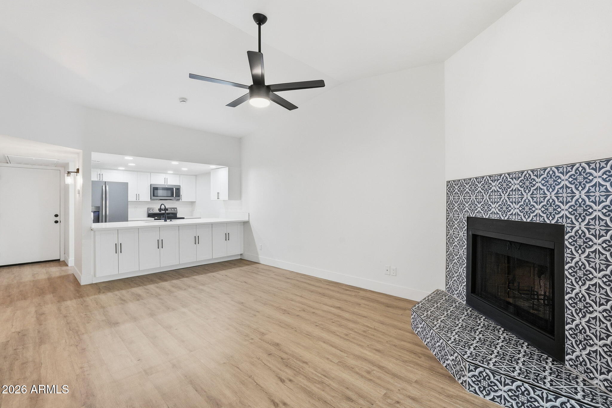 52ND STREET VILLAS - Residential
