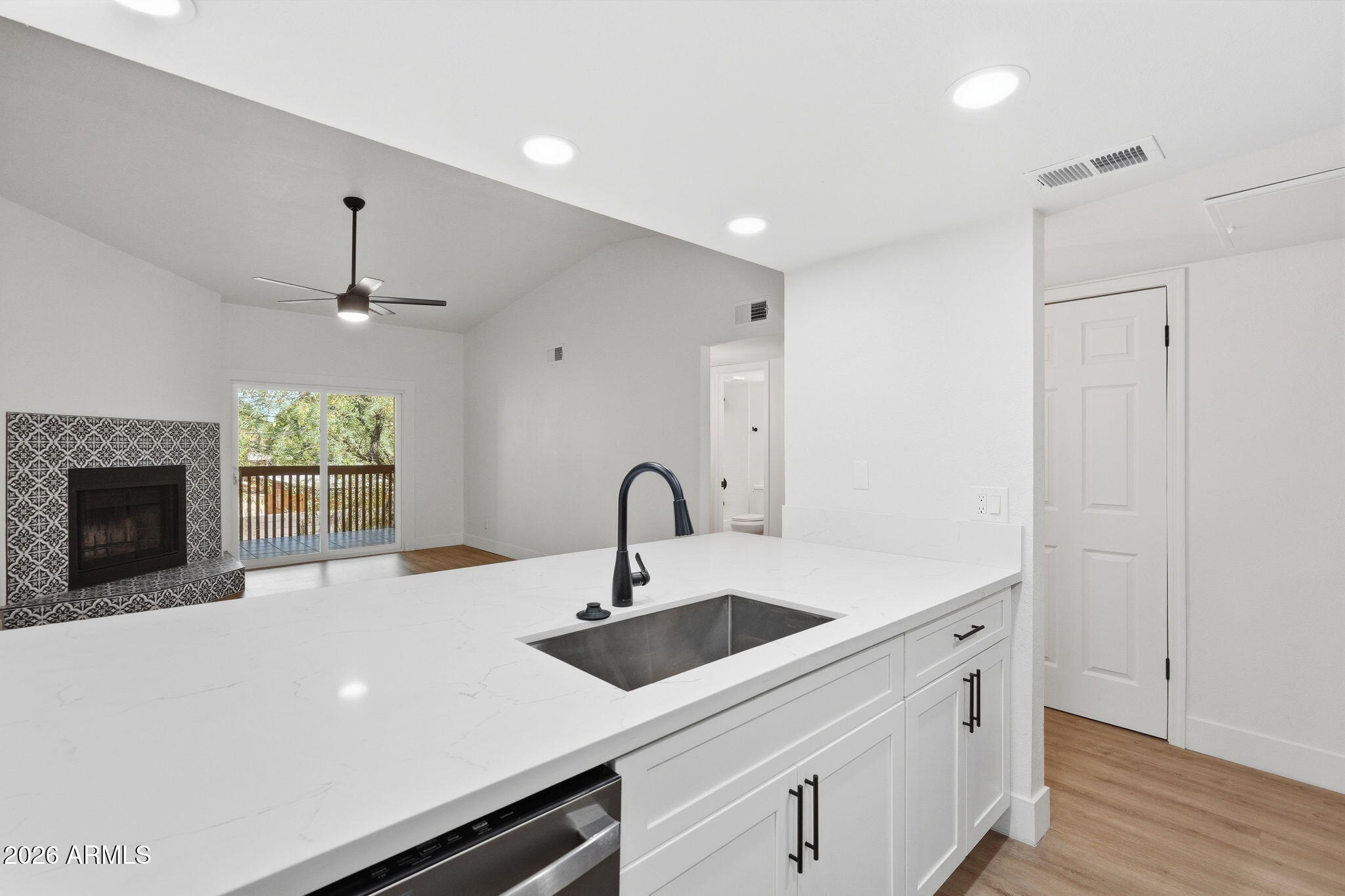 52ND STREET VILLAS - Residential
