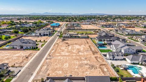 2694 E BLUE SAGE Road 127 & 128 Gilbert AZ 85297
