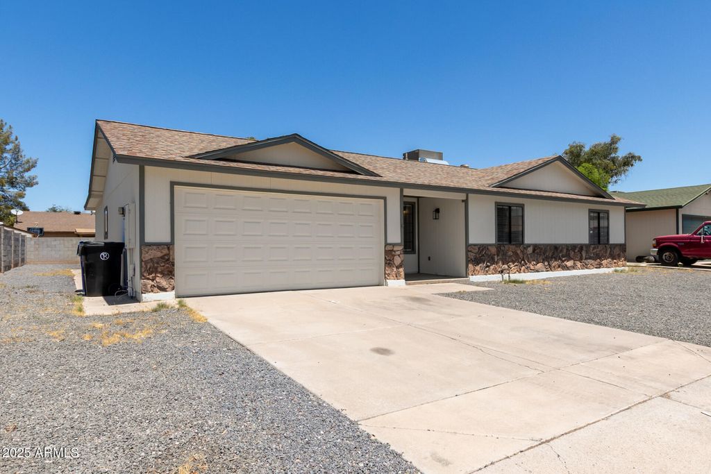 Photo of 3758 E Harmony Avenue, Mesa, AZ 85206 (MLS # 6930517)