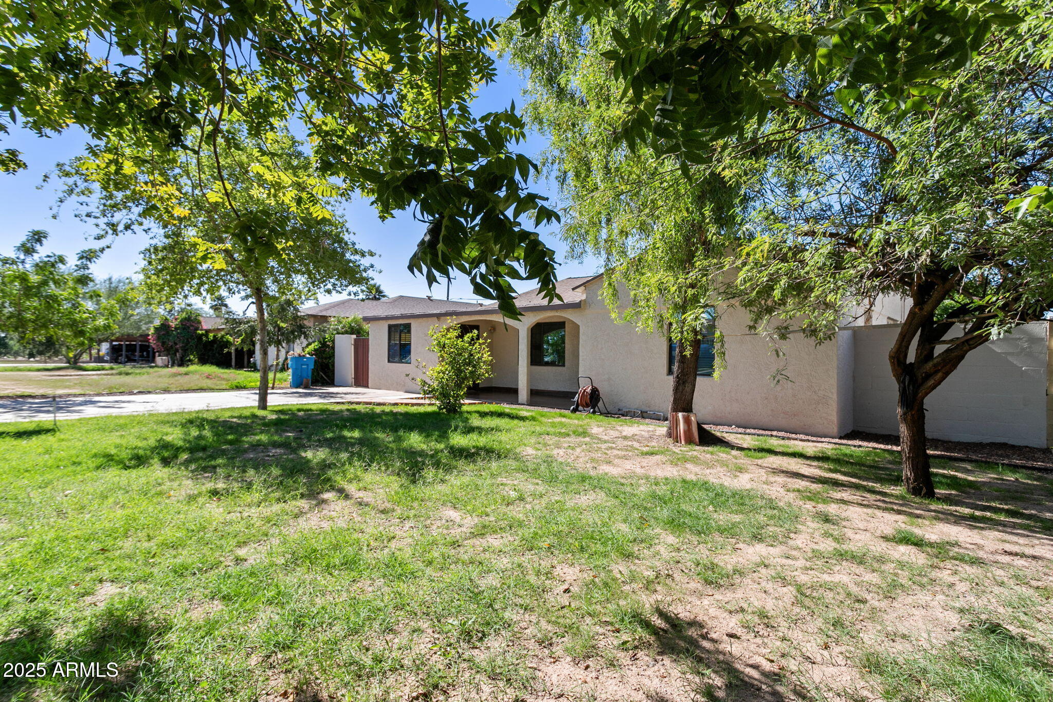 2636 N DAYTON Street