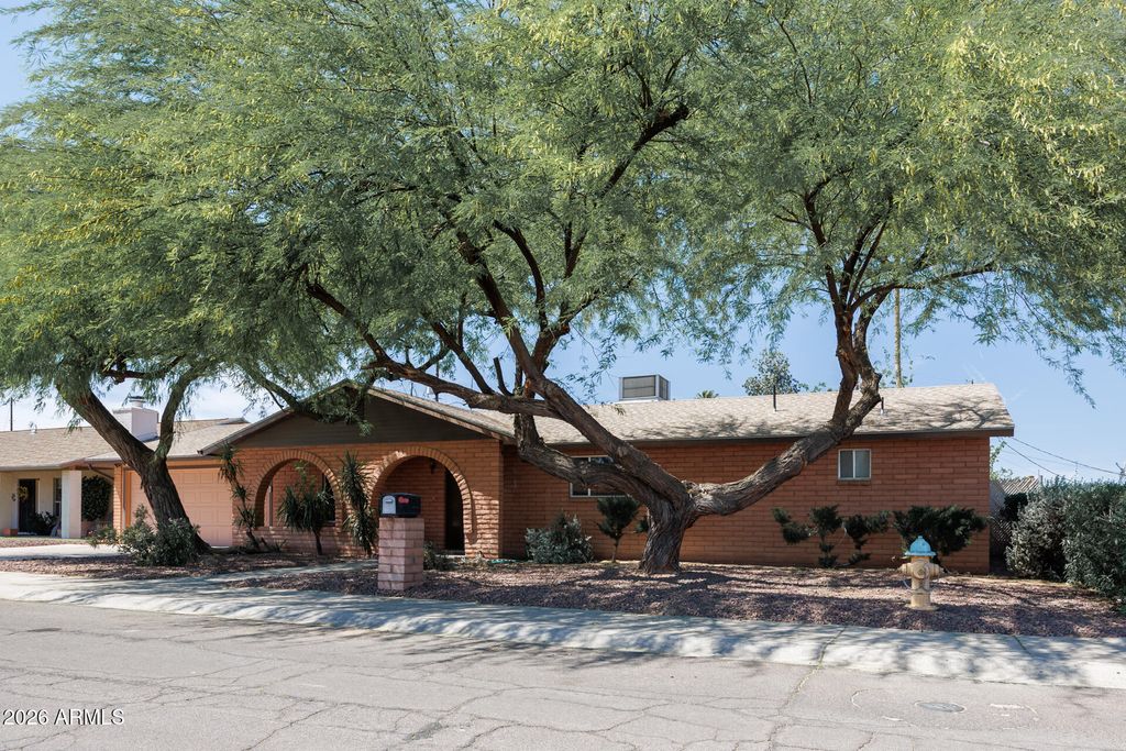 Photo of 1469 N Pueblo Drive, Casa Grande, AZ 85122 (MLS # 7009703)