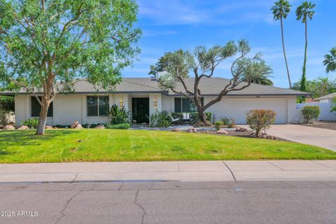 8582 E VIA DE DORADO -- Scottsdale AZ 85258