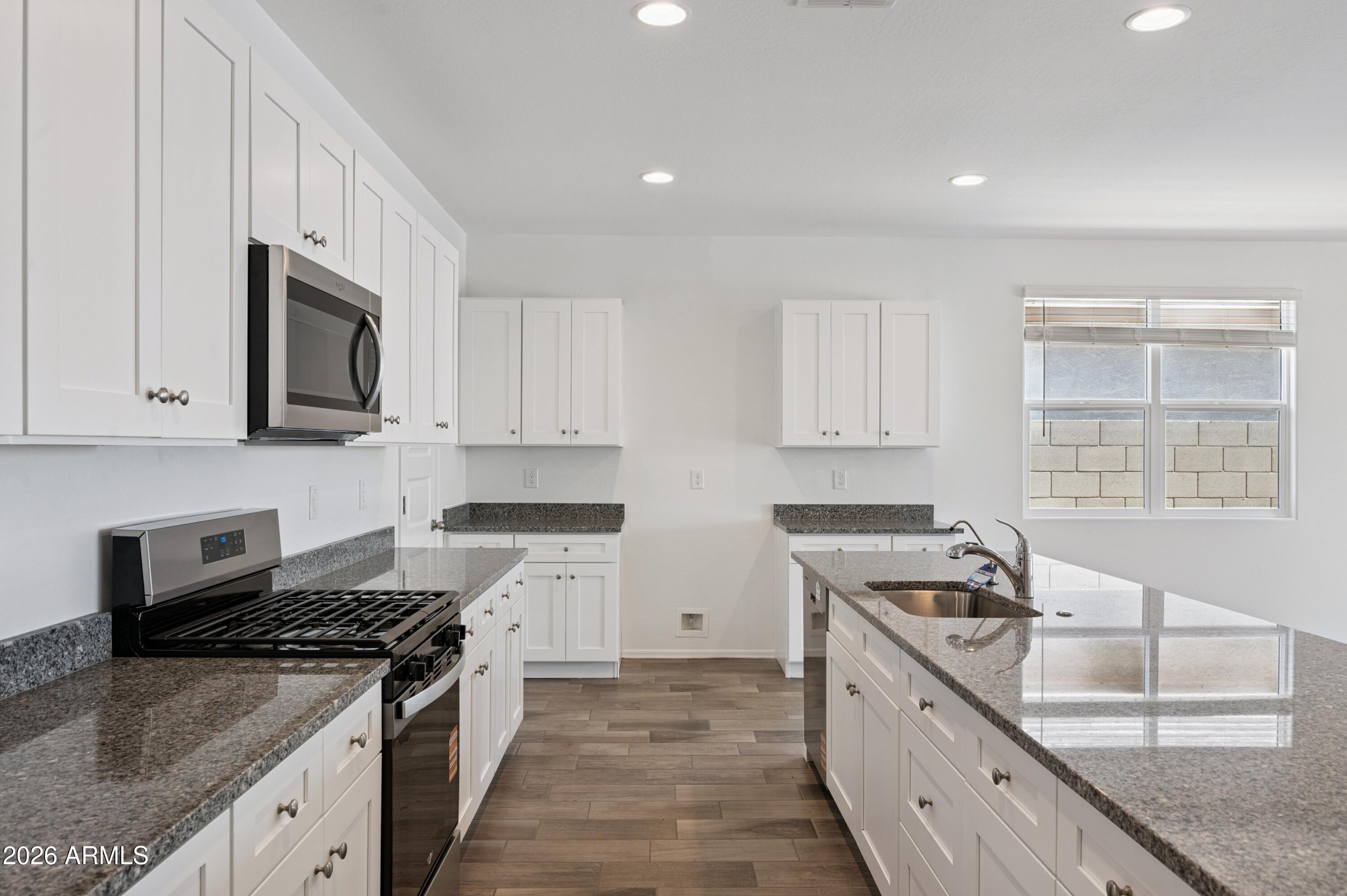 Properties 3 46507 W Skyline Drive